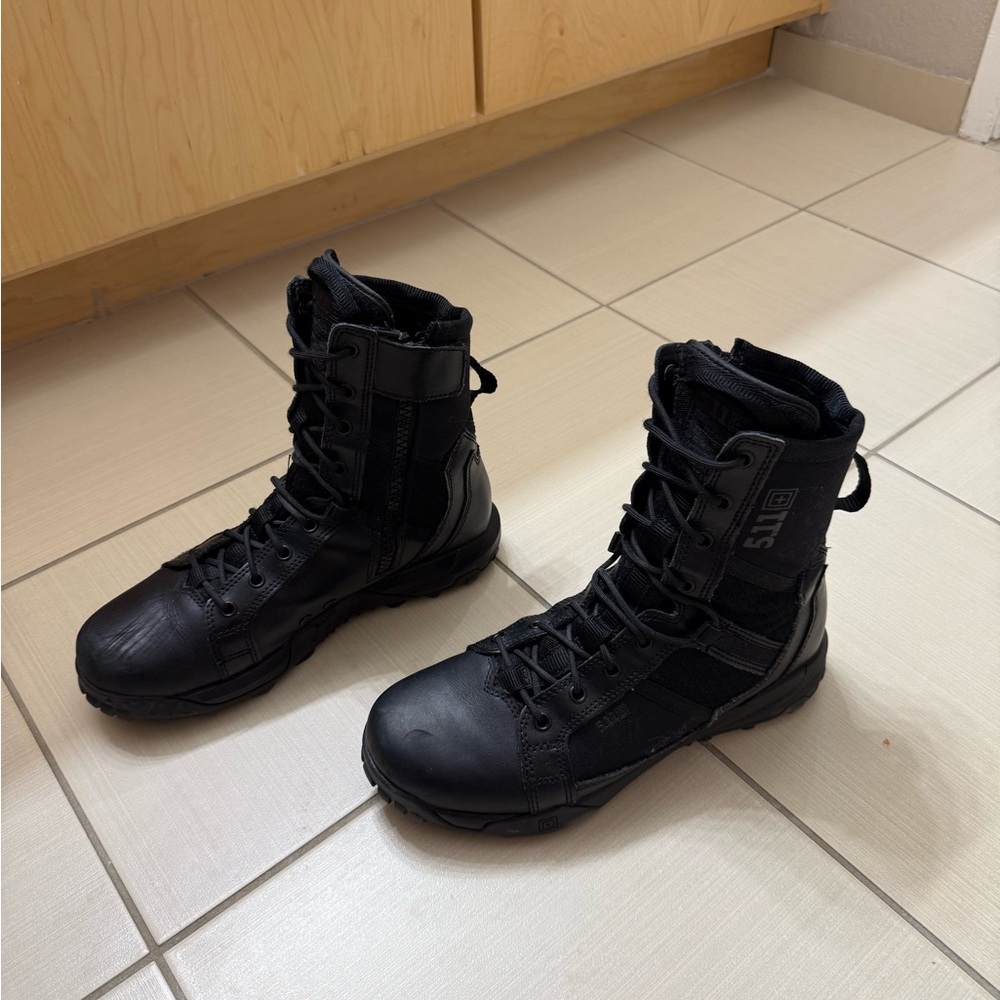 5.11® A/T™ 8" WATERPROOF SIDE ZIP BOOT🔥 read description🔥 - Picture 2 of 10